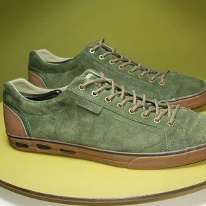 Columbia Men's Vulc N Vent Camp 4 Sneakers